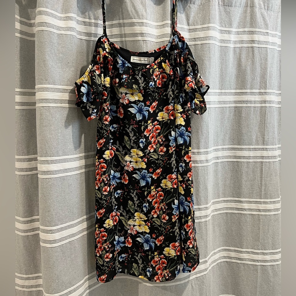 Floral dress NWT